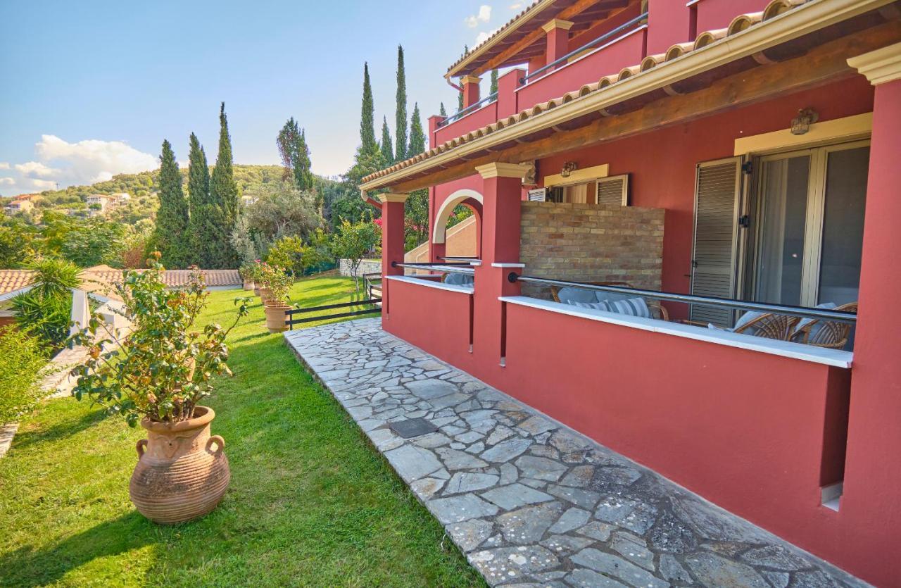 Chrismos Luxury Corfu Aparthotel Apraos