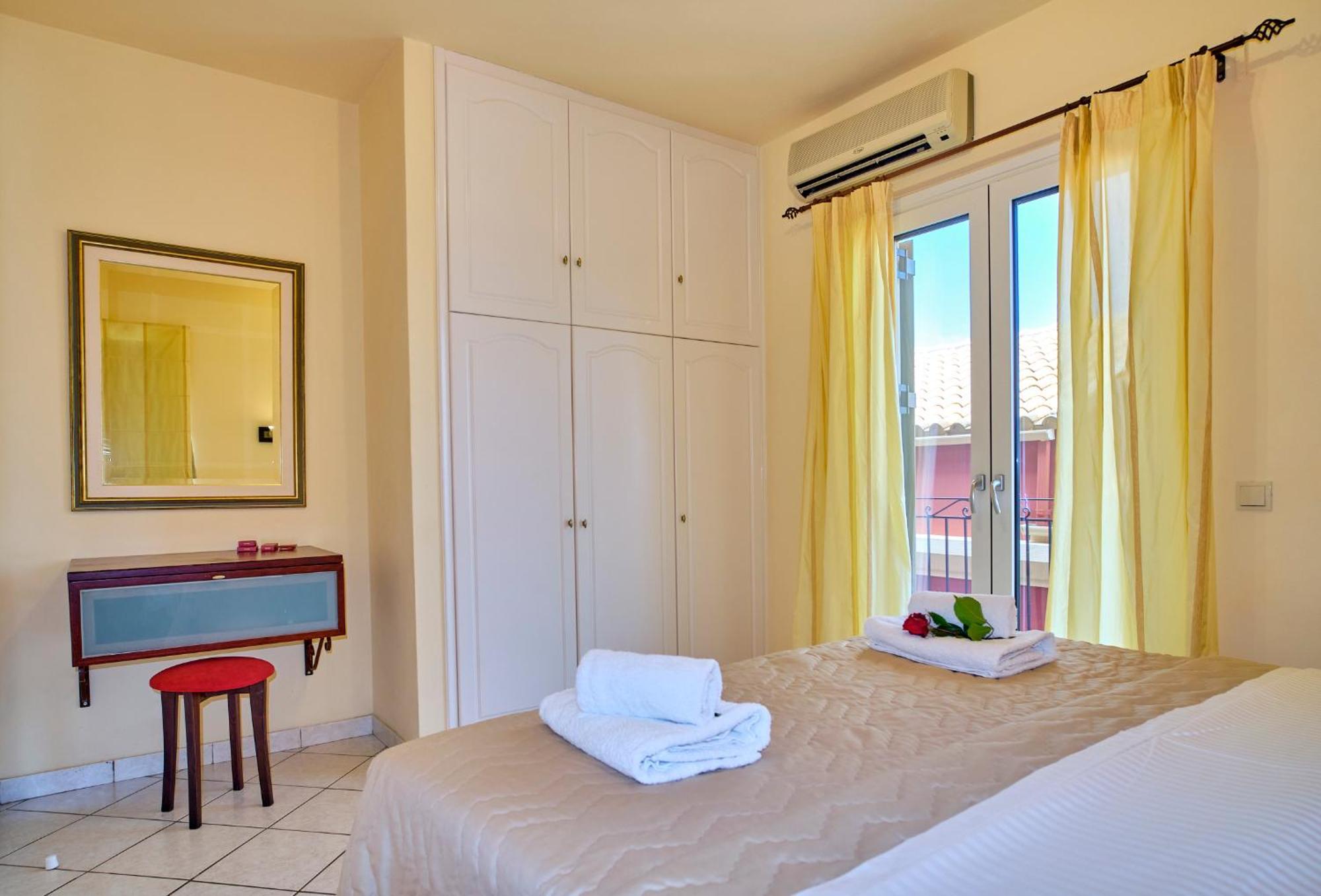 Chrismos Luxury Corfu *