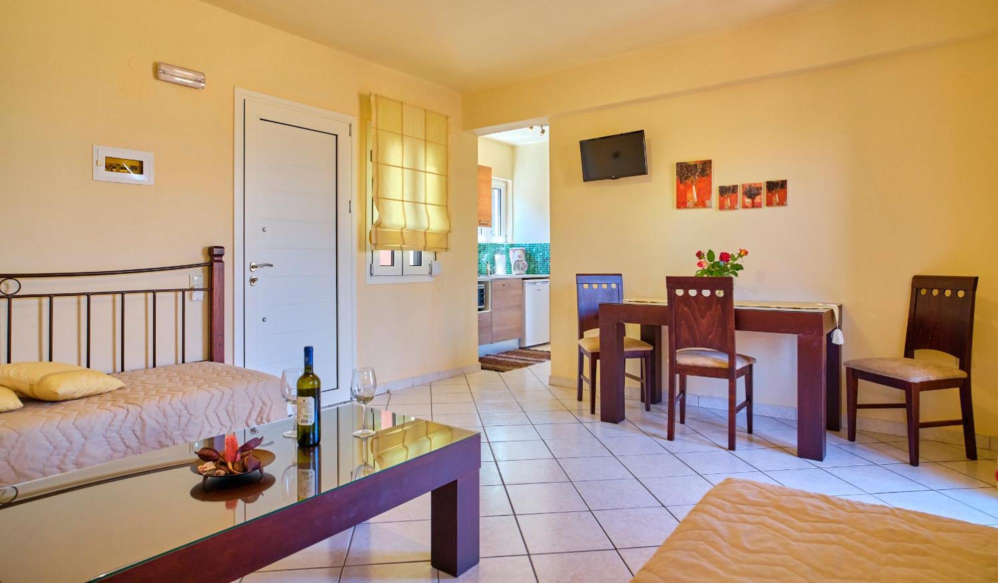 Aparthotel Chrismos Luxury Corfu